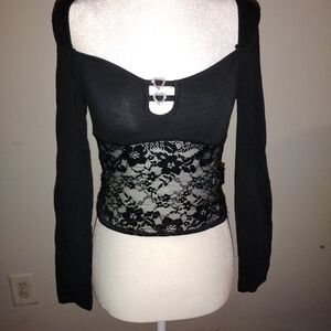 Black Long Sleeve Lace-Panel Cropped Top